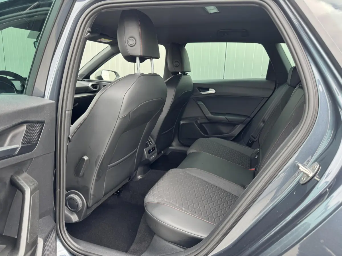 1.0 TSI FR Business Intense|NL-Auto