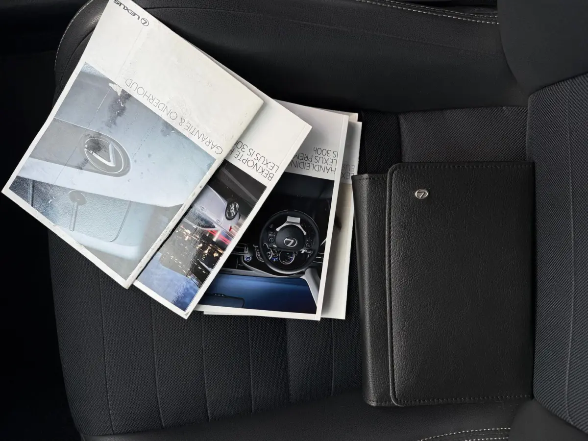 300h Business Line Navi|Camera|ORG NL Auto