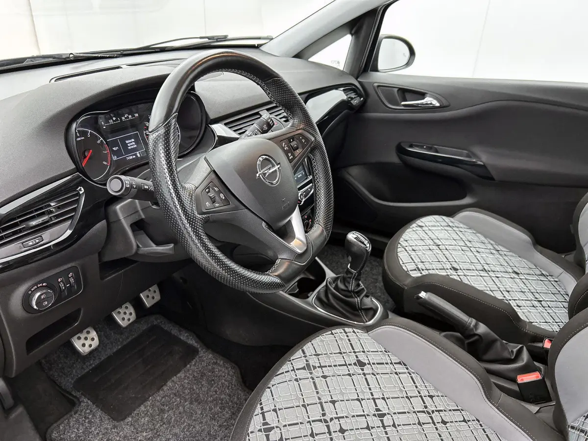 1.0 Turbo Innovation | Parkeersensoren | Applecarplay | Bluetooth | Cruise control |