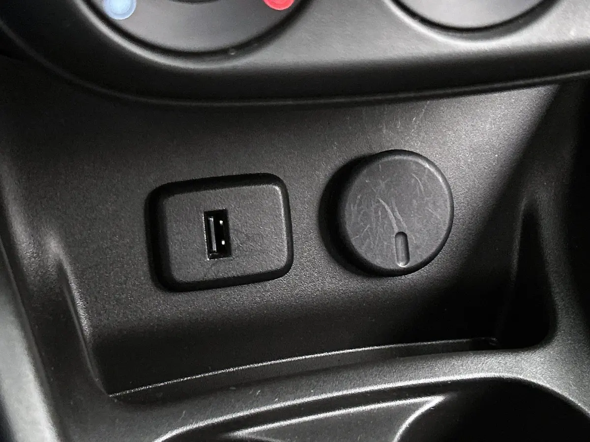 1.0 Turbo Innovation | Parkeersensoren | Applecarplay | Bluetooth | Cruise control |