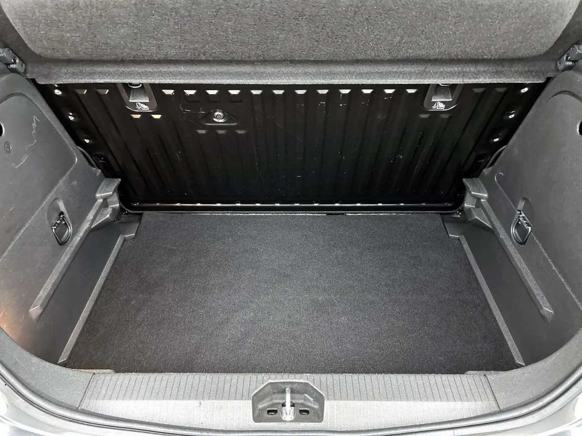 1.0 Turbo Innovation | Parkeersensoren | Applecarplay | Bluetooth | Cruise control |