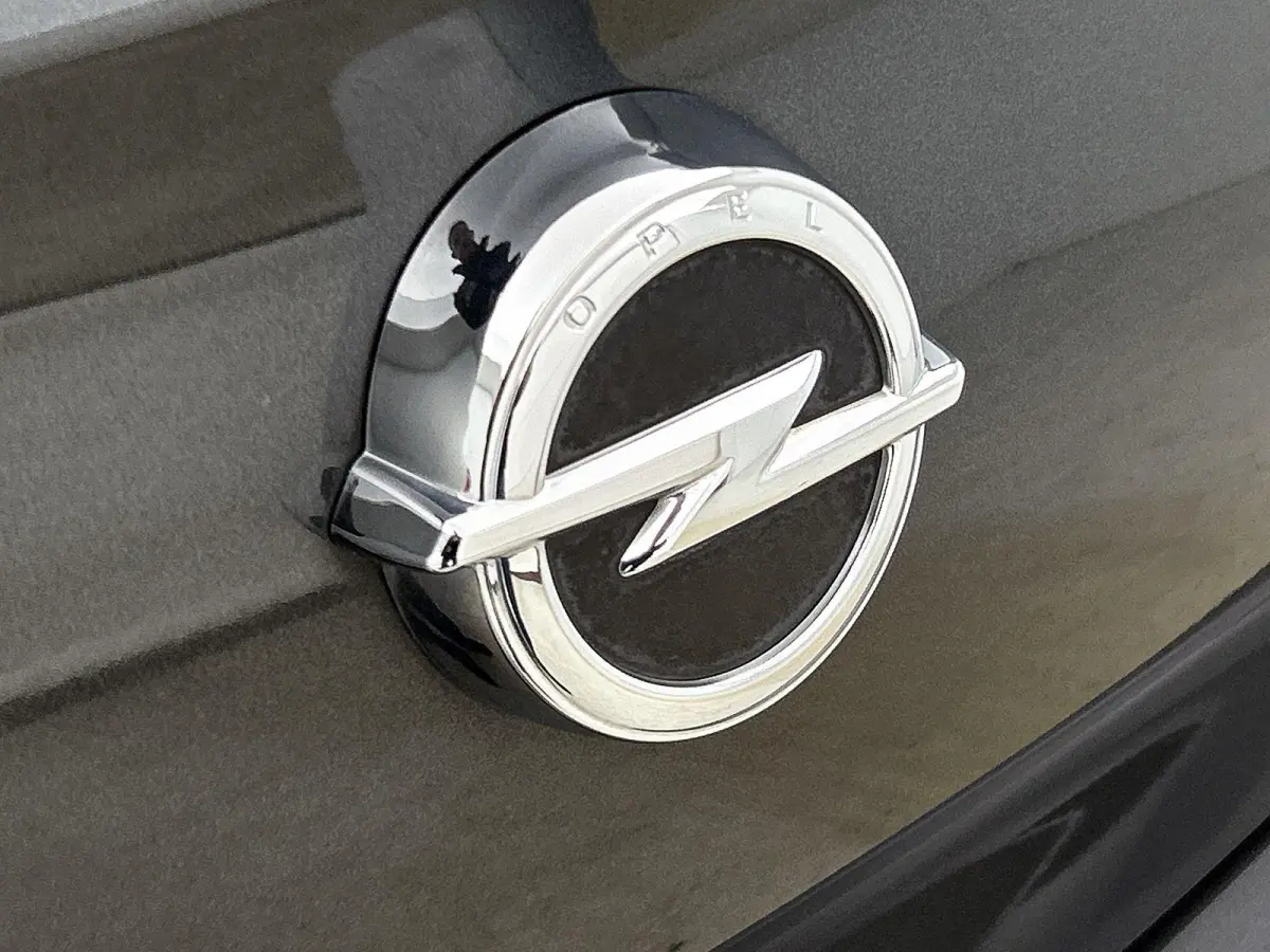 1.0 Turbo Innovation | Parkeersensoren | Applecarplay | Bluetooth | Cruise control |