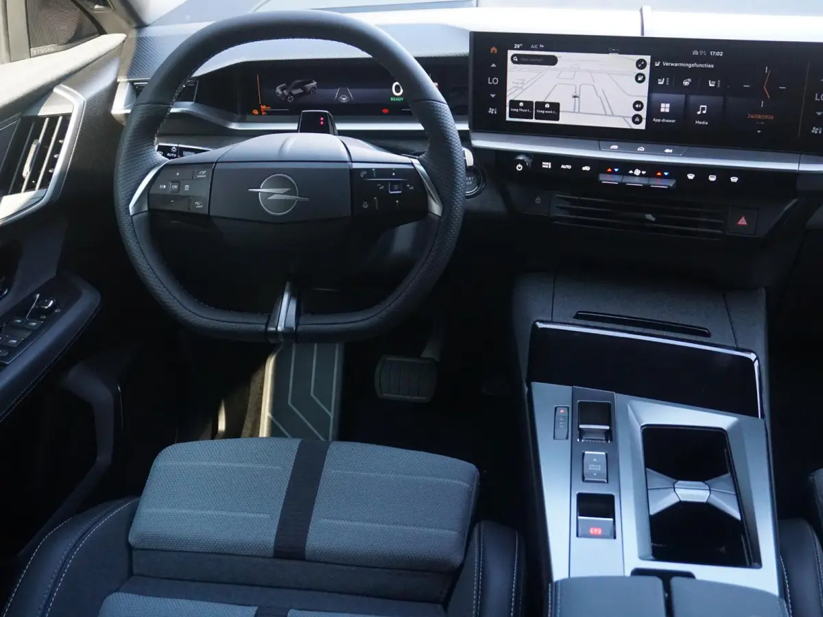 Business Edition 97 kWh | Long Range | WLTP 694 |  Panorama schuifdak | HUD | Premium HiFi | LED Pixel |
