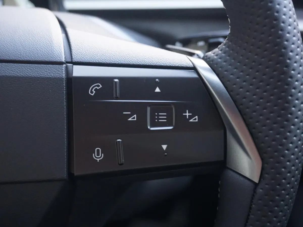Business Edition 97 kWh | Long Range | WLTP 694 |  Panorama schuifdak | HUD | Premium HiFi | LED Pixel |