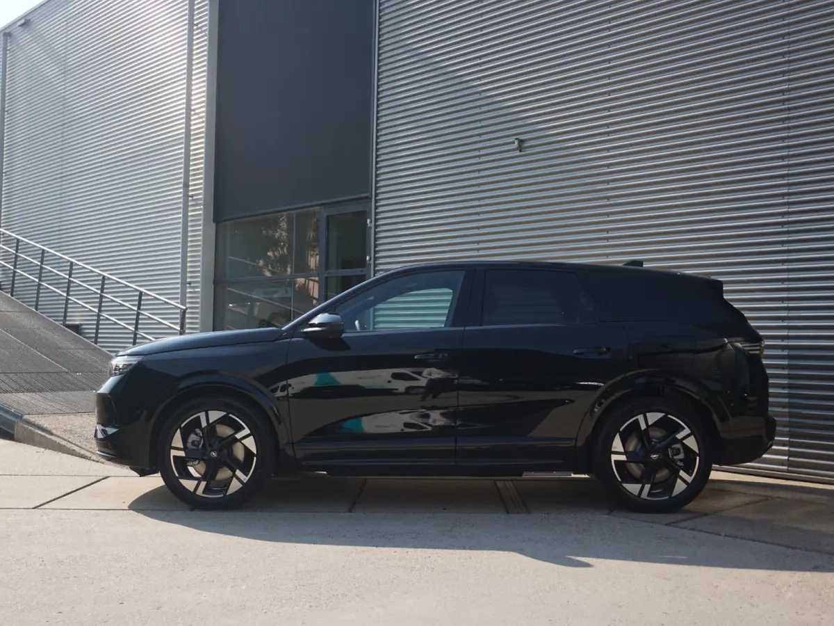 Business Edition 97 kWh | Long Range | WLTP 694 |  Panorama schuifdak | HUD | Premium HiFi | LED Pixel |
