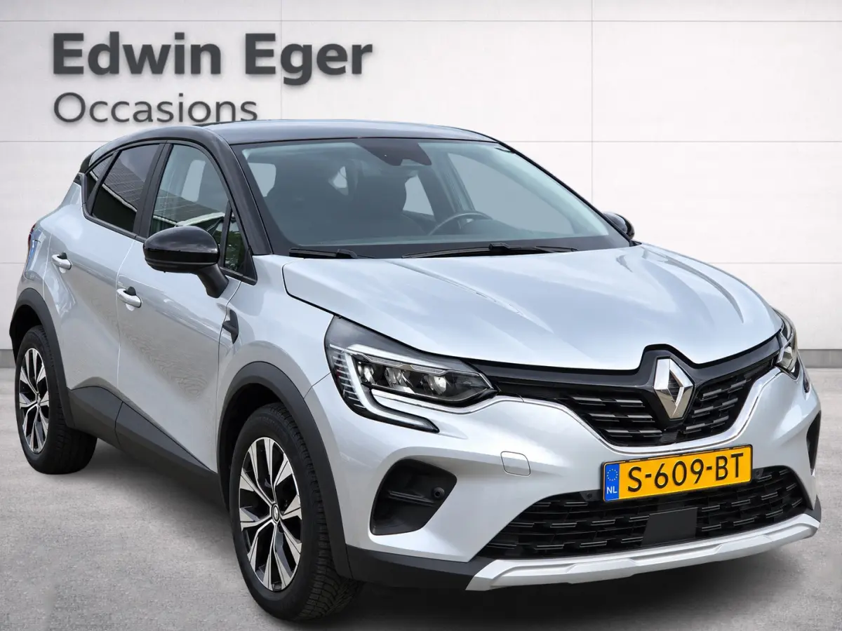 1.0 TCe 90 Evolution Techno | Apple Carplay/Android | Camera | Navi | Parkeersensoren | Cruise contr | Led