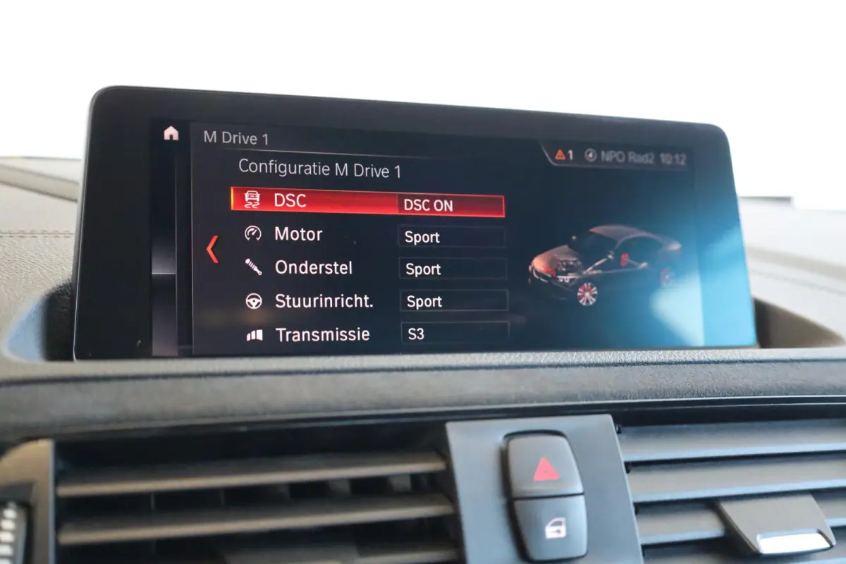 M2 DCT CS | Achteruitrijcamera |  Harman-Kardon | M Driver's Package | Adaptieve LED |