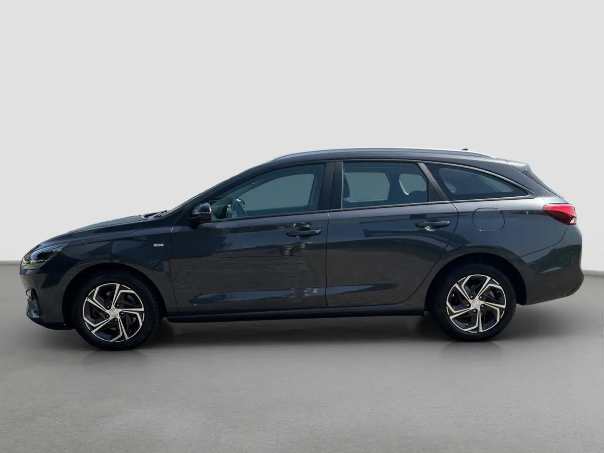 1.0 T-GDi 120pk MHEV Comfort Smart | Camera | Climate controle | Carplay | Cruise controle | Draadloos laden | Keyless entry | LED verlichting | Navigatie | Lichtmetalen velgen | Inklapbare 