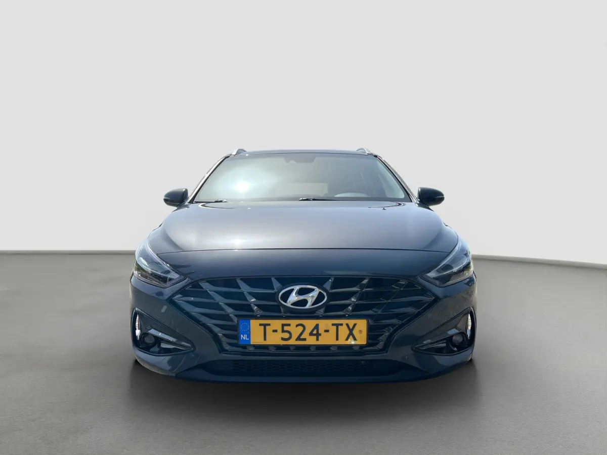 1.0 T-GDi 120pk MHEV Comfort Smart | Camera | Climate controle | Carplay | Cruise controle | Draadloos laden | Keyless entry | LED verlichting | Navigatie | Lichtmetalen velgen | Inklapbare 