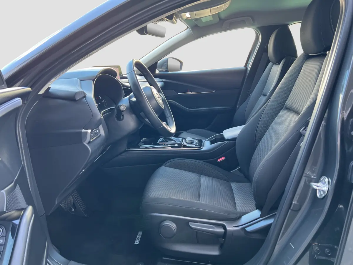 2.0 186pk e-SkyActiv-X M Hybrid Exclusive-line | Camera | Adaptive cruise controle | Carplay | Dodehoek detectie | Climate controle | Draadloos laden | Keyless entry | Parkeersensoren voor e