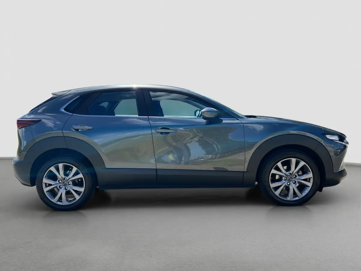 2.0 186pk e-SkyActiv-X M Hybrid Exclusive-line | Camera | Adaptive cruise controle | Carplay | Dodehoek detectie | Climate controle | Draadloos laden | Keyless entry | Parkeersensoren voor e
