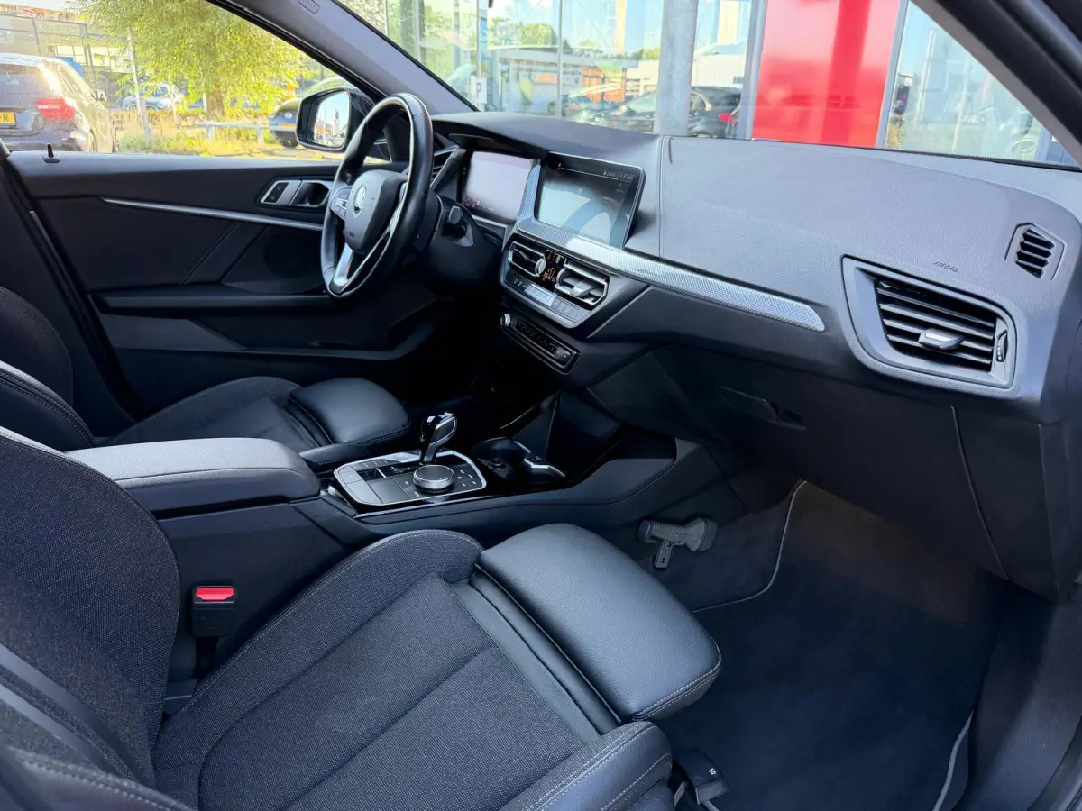 118i Business Edition