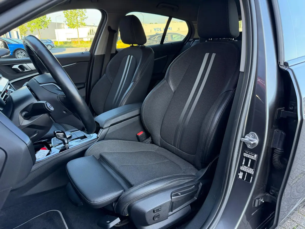 118i Business Edition