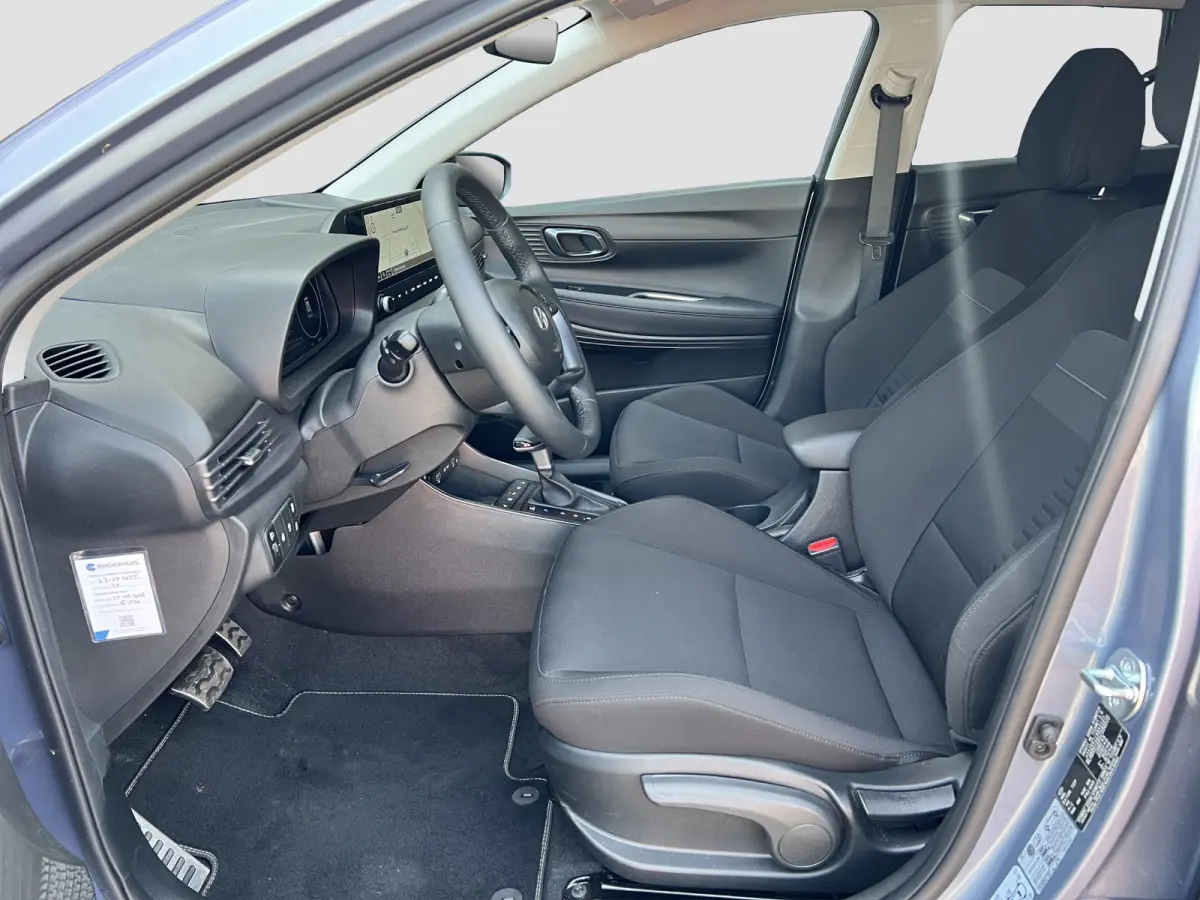 Premium 1.0 T-GDi Automaat | Camera | Climate controle | Carplay | Stoelverwarming | Digitaal cockpit | Stuurverwarming | Privacy Glass | Dodehoekdetectie