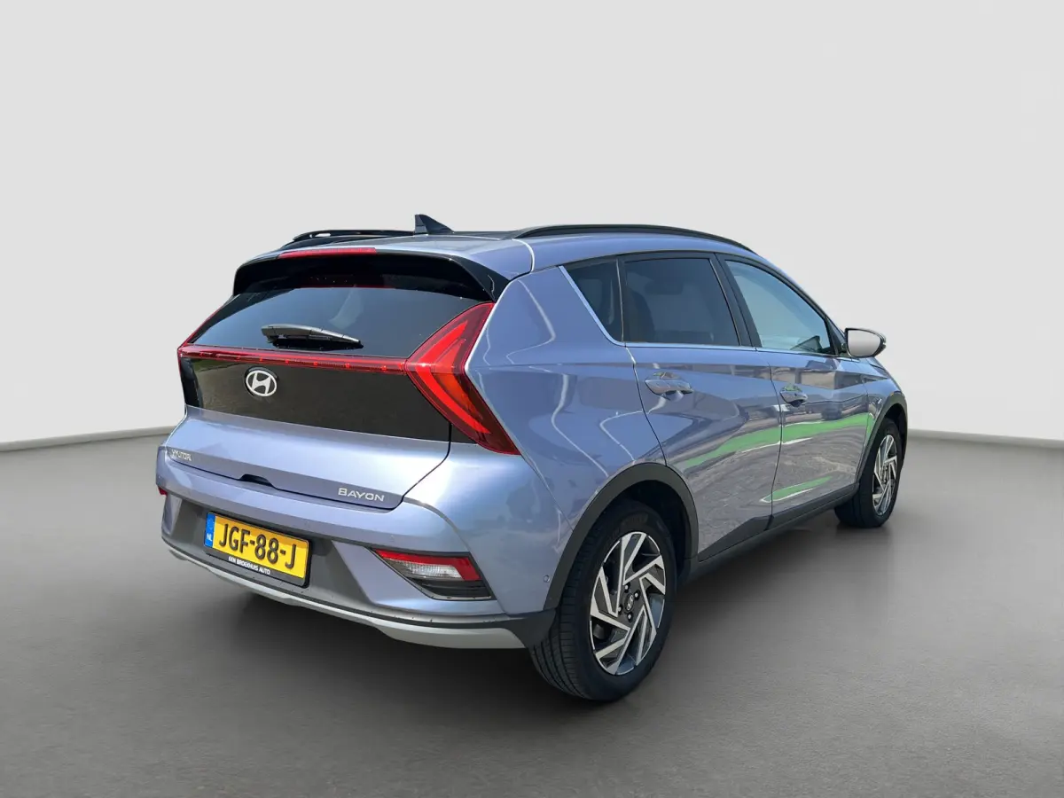 Premium 1.0 T-GDi Automaat | Camera | Climate controle | Carplay | Stoelverwarming | Digitaal cockpit | Stuurverwarming | Privacy Glass | Dodehoekdetectie