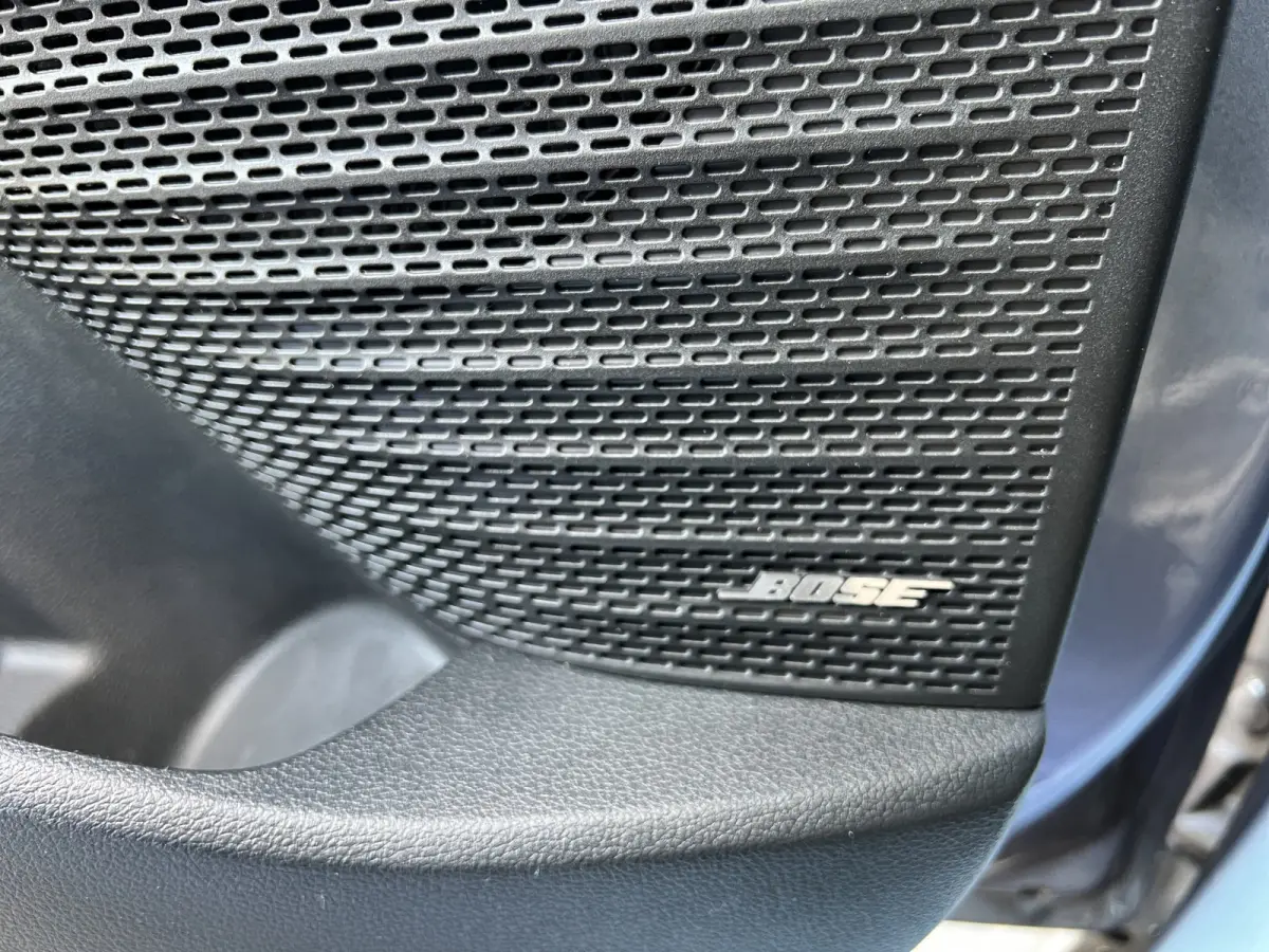 Premium 1.0 T-GDi Automaat | Camera | Climate controle | Carplay | Stoelverwarming | Digitaal cockpit | Stuurverwarming | Privacy Glass | Dodehoekdetectie
