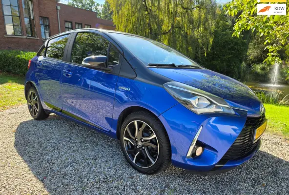 1.5 Hybrid Bi-Tone AUTOMAAT/airco/CRUISE