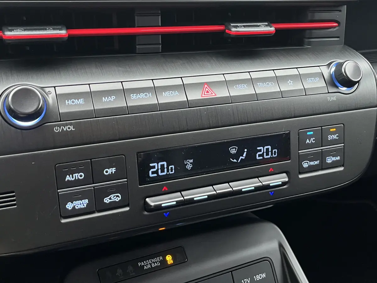 N-Line 65.4 kWh 217pk SOH 100% | Premium audio | 360 camera | Bestuurdersstoel met geheugen | Adaptive cruise control | Dodehoek detectie | Full LED koplampen | Stoelverwarming | Stoelventil