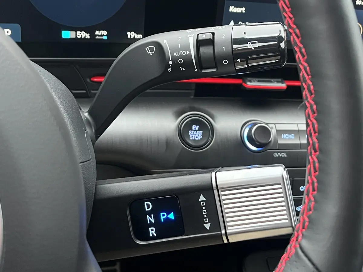 N-Line 65.4 kWh 217pk SOH 100% | Premium audio | 360 camera | Bestuurdersstoel met geheugen | Adaptive cruise control | Dodehoek detectie | Full LED koplampen | Stoelverwarming | Stoelventil