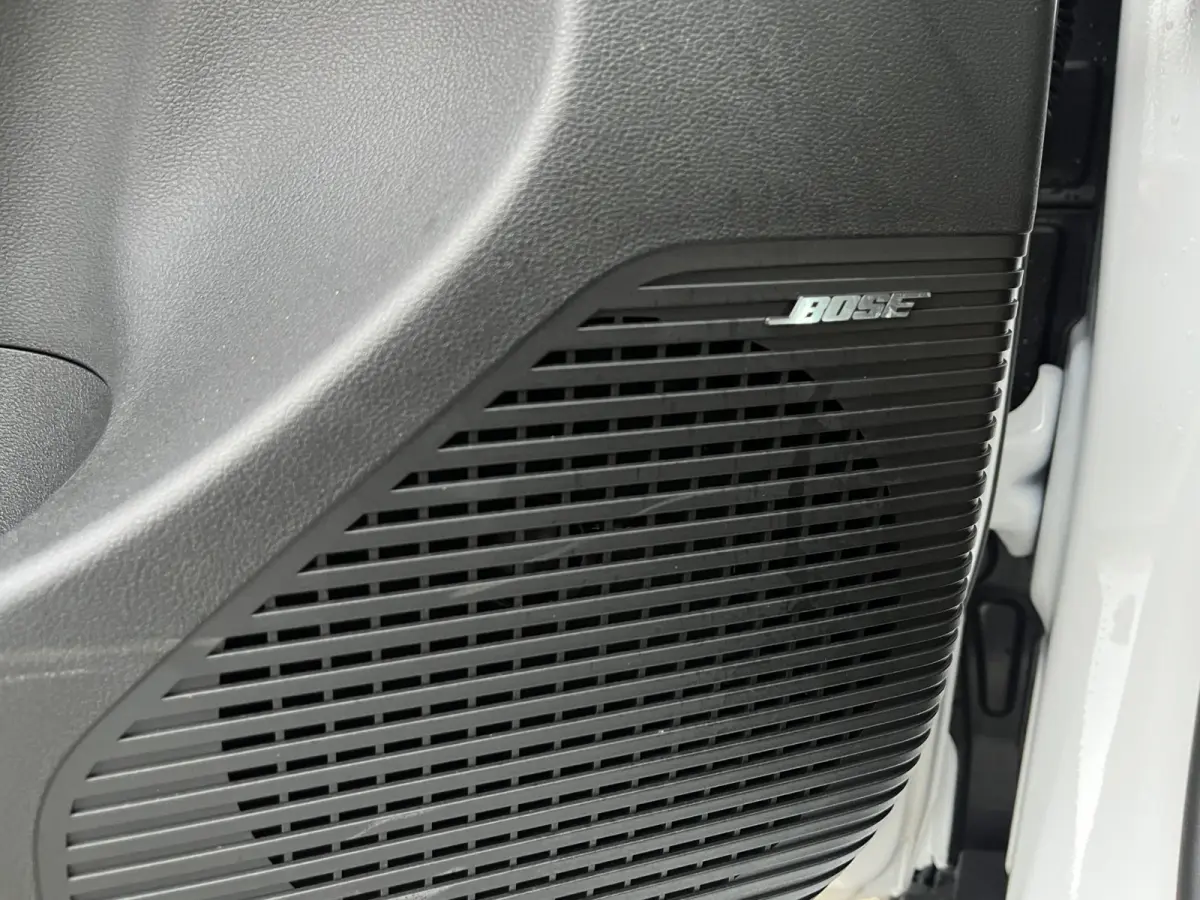 N-Line 65.4 kWh 217pk SOH 100% | Premium audio | 360 camera | Bestuurdersstoel met geheugen | Adaptive cruise control | Dodehoek detectie | Full LED koplampen | Stoelverwarming | Stoelventil