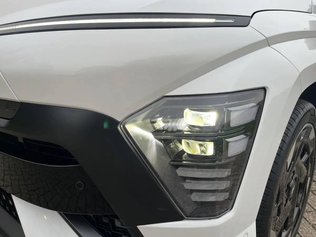 N-Line 65.4 kWh 217pk SOH 100% | Premium audio | 360 camera | Bestuurdersstoel met geheugen | Adaptive cruise control | Dodehoek detectie | Full LED koplampen | Stoelverwarming | Stoelventil