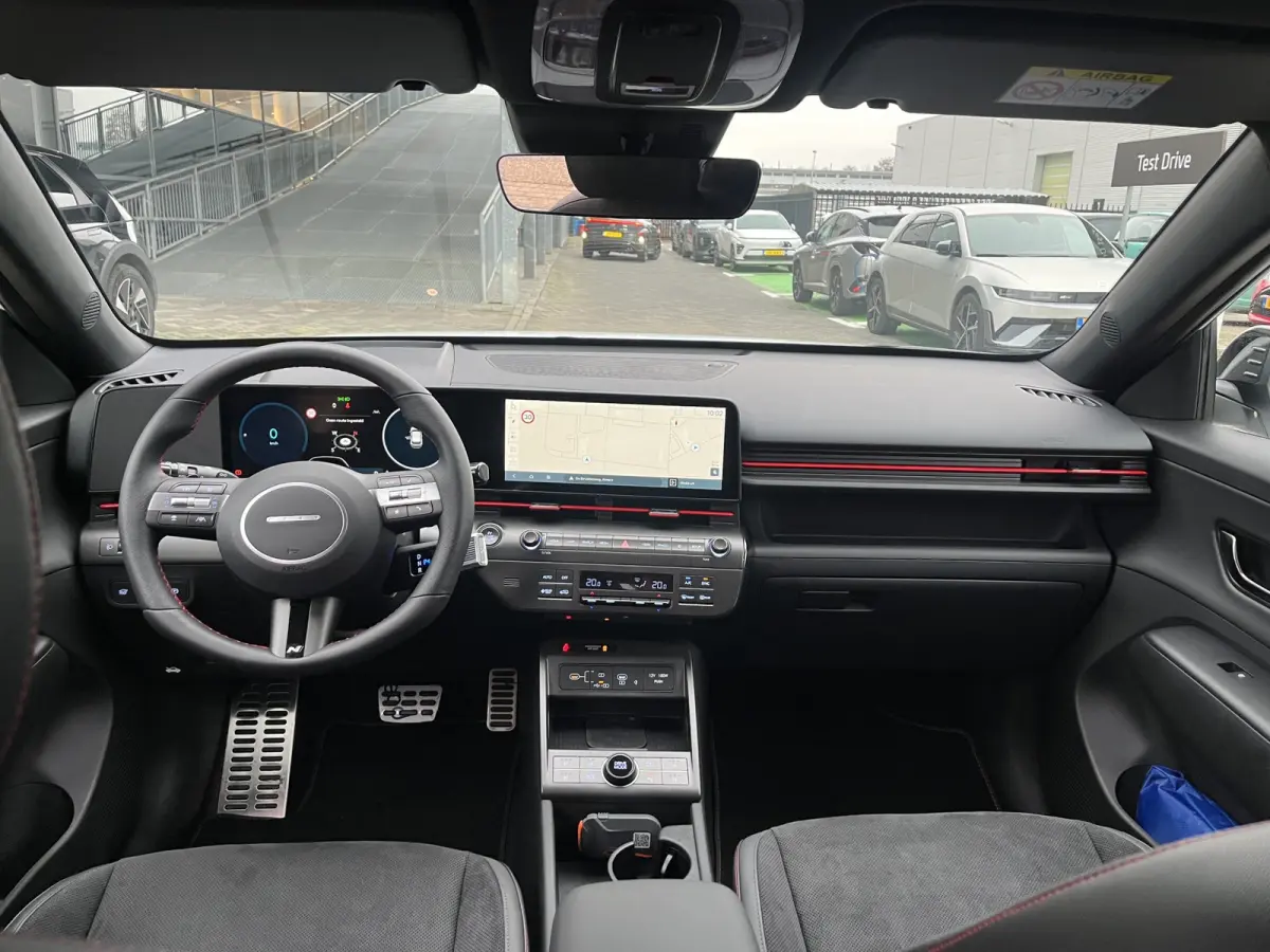 N-Line 65.4 kWh 217pk SOH 100% | Premium audio | 360 camera | Bestuurdersstoel met geheugen | Adaptive cruise control | Dodehoek detectie | Full LED koplampen | Stoelverwarming | Stoelventil