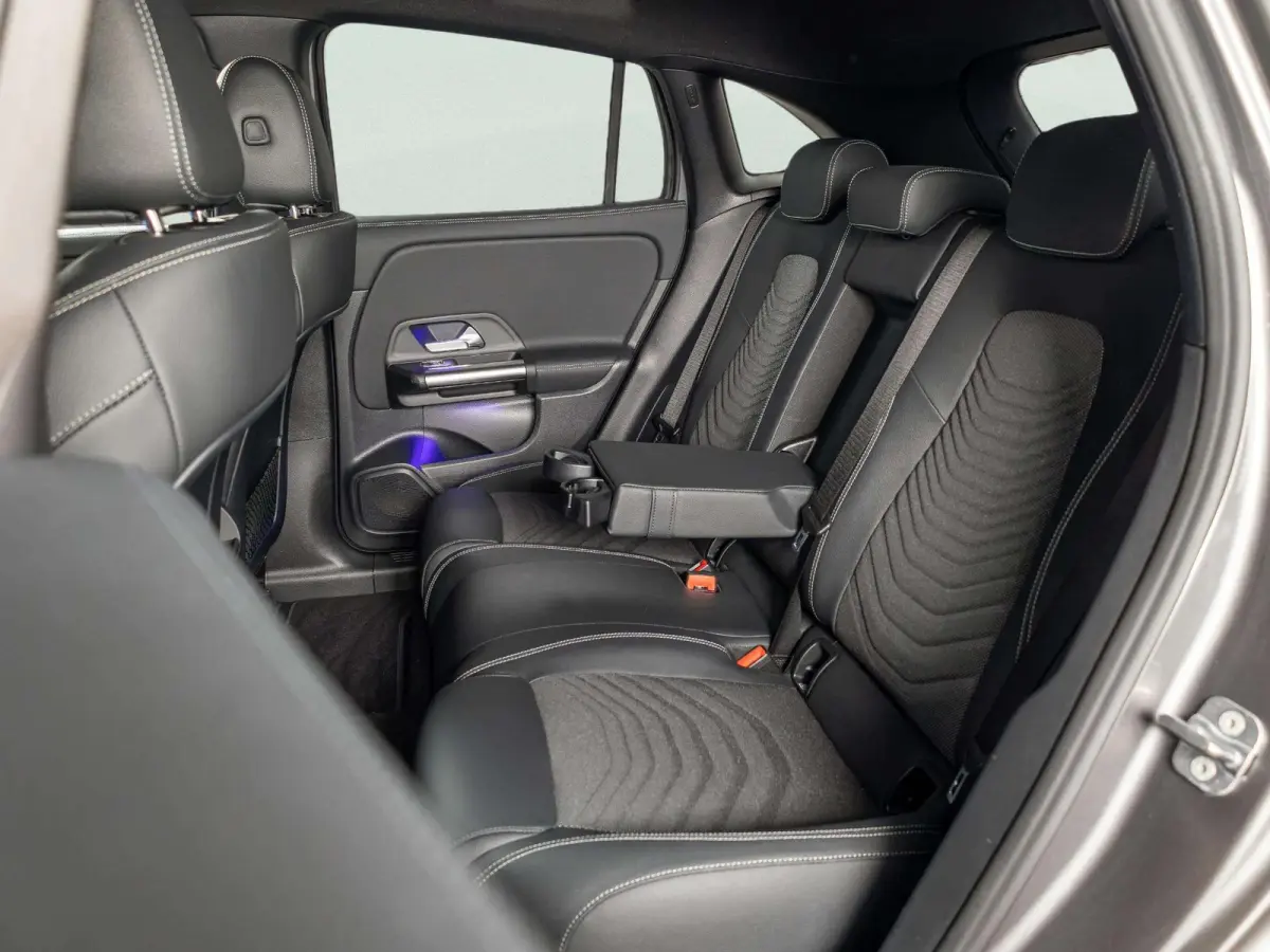 250+ Luxury Line 71 kWh