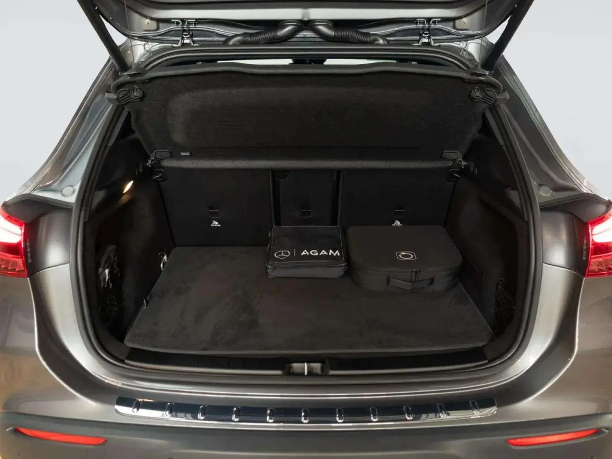 250+ Luxury Line 71 kWh