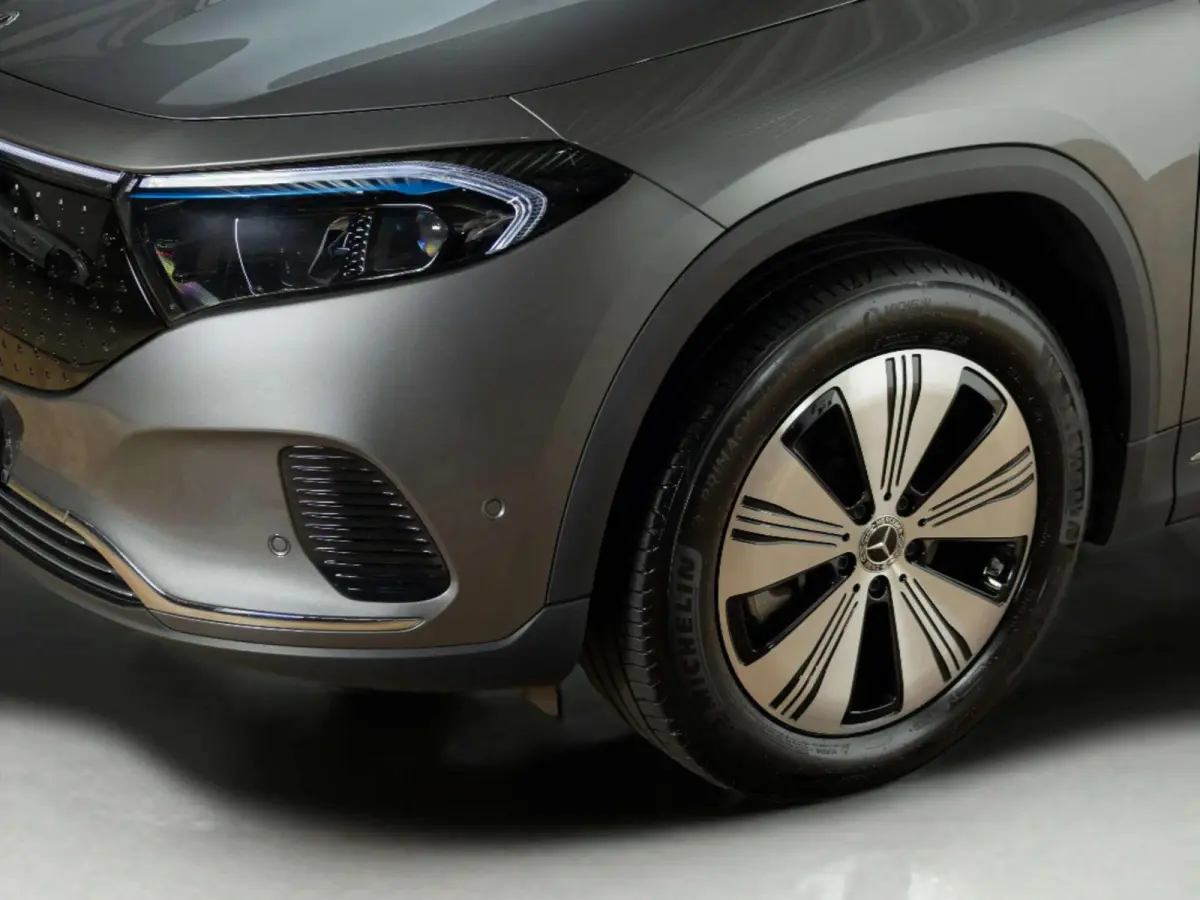 250+ Luxury Line 71 kWh