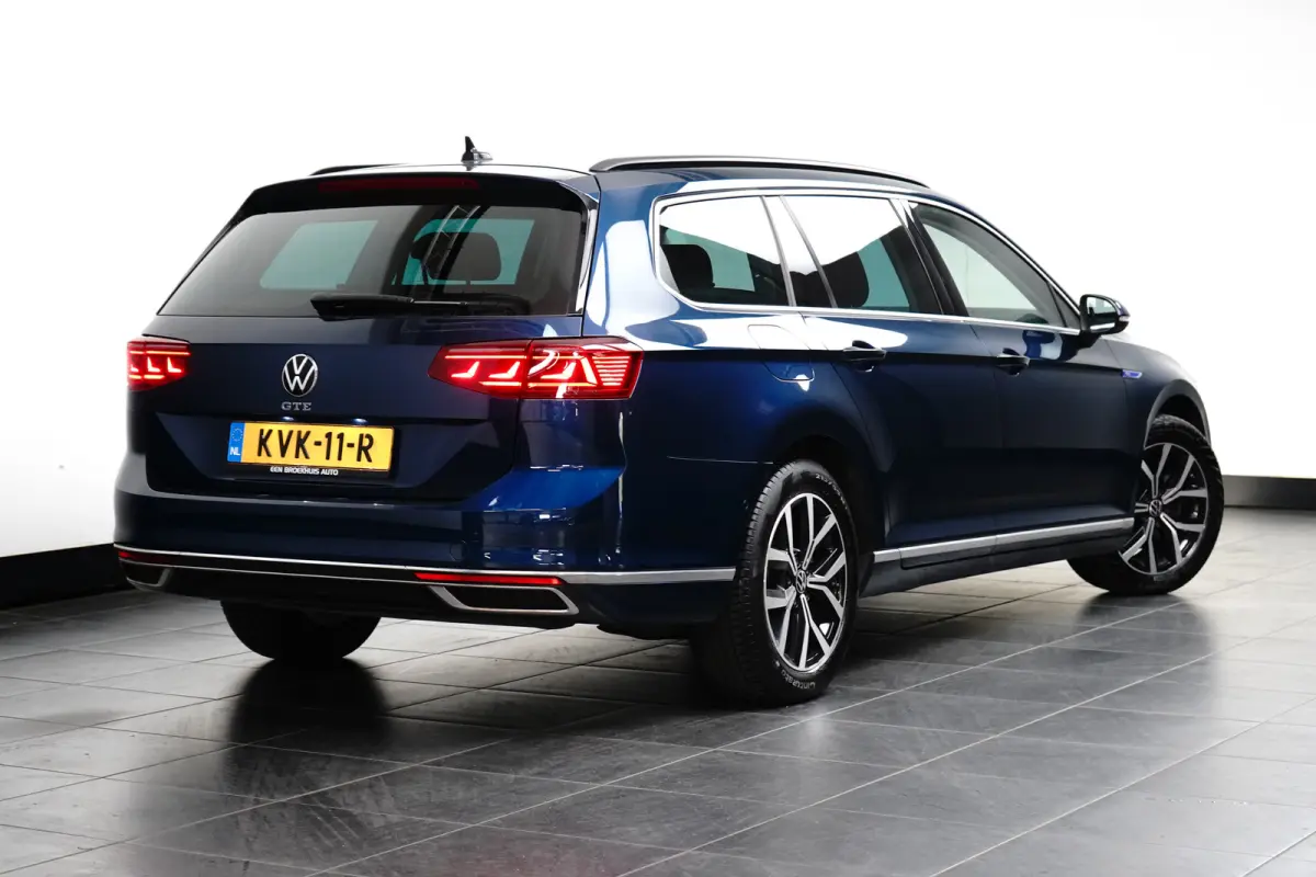 1.4 TSI 218 pk PHEV GTE Business 6-DSG | Wegklapbare Trekhaak | Panoramadak | Rondomzicht Camera |