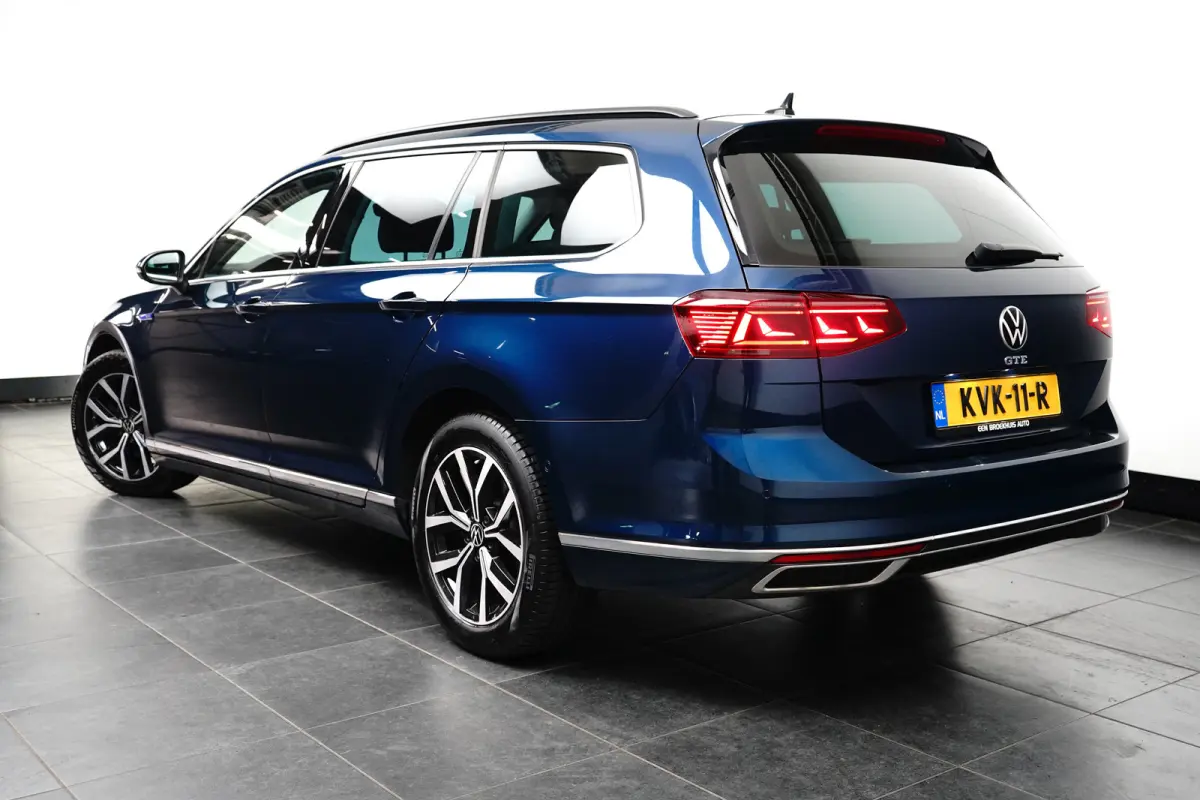 1.4 TSI 218 pk PHEV GTE Business 6-DSG | Wegklapbare Trekhaak | Panoramadak | Rondomzicht Camera |