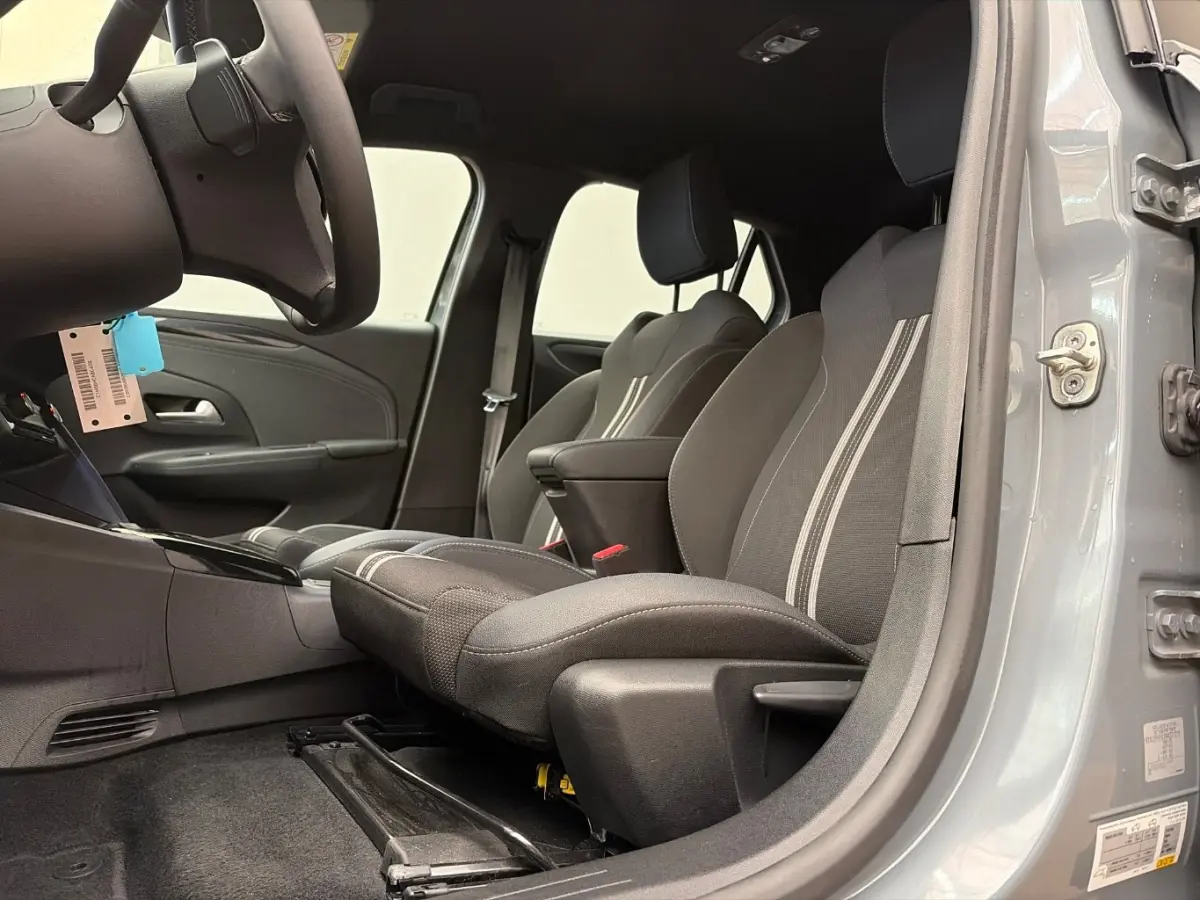 1.2 Turbo Hybrid GS | Apple Carplay/Android Auto | Achteruitrijcamera | Cruise control | Parkeersensoren voor + achter | Achteruitrijcamera | Afwijkende dakkleur | Airco