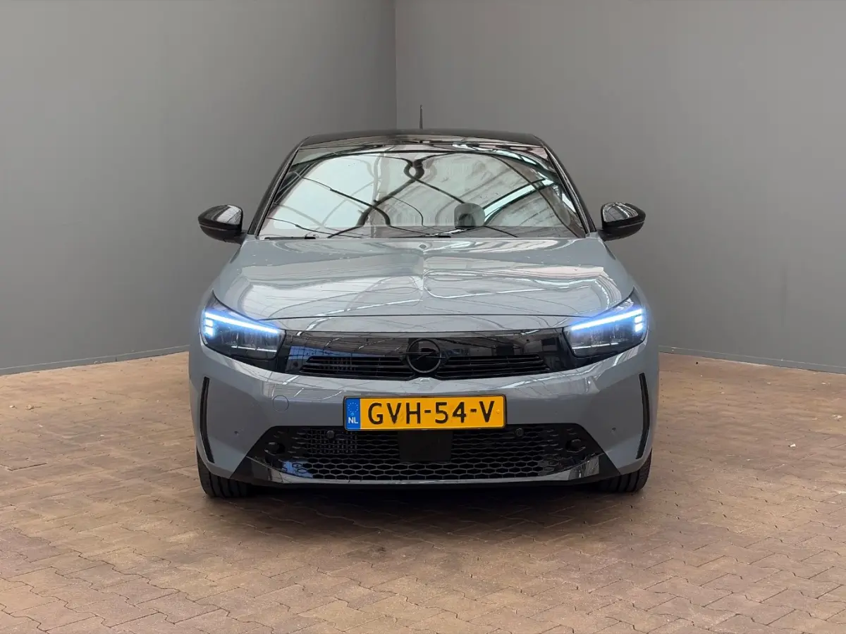 1.2 Turbo Hybrid GS | Apple Carplay/Android Auto | Achteruitrijcamera | Cruise control | Parkeersensoren voor + achter | Achteruitrijcamera | Afwijkende dakkleur | Airco