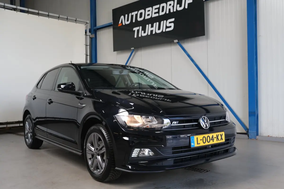 1.0 TSI R-Line Edition - N.A.P. Airco, Cruise, Navi, Carplay, Camera.