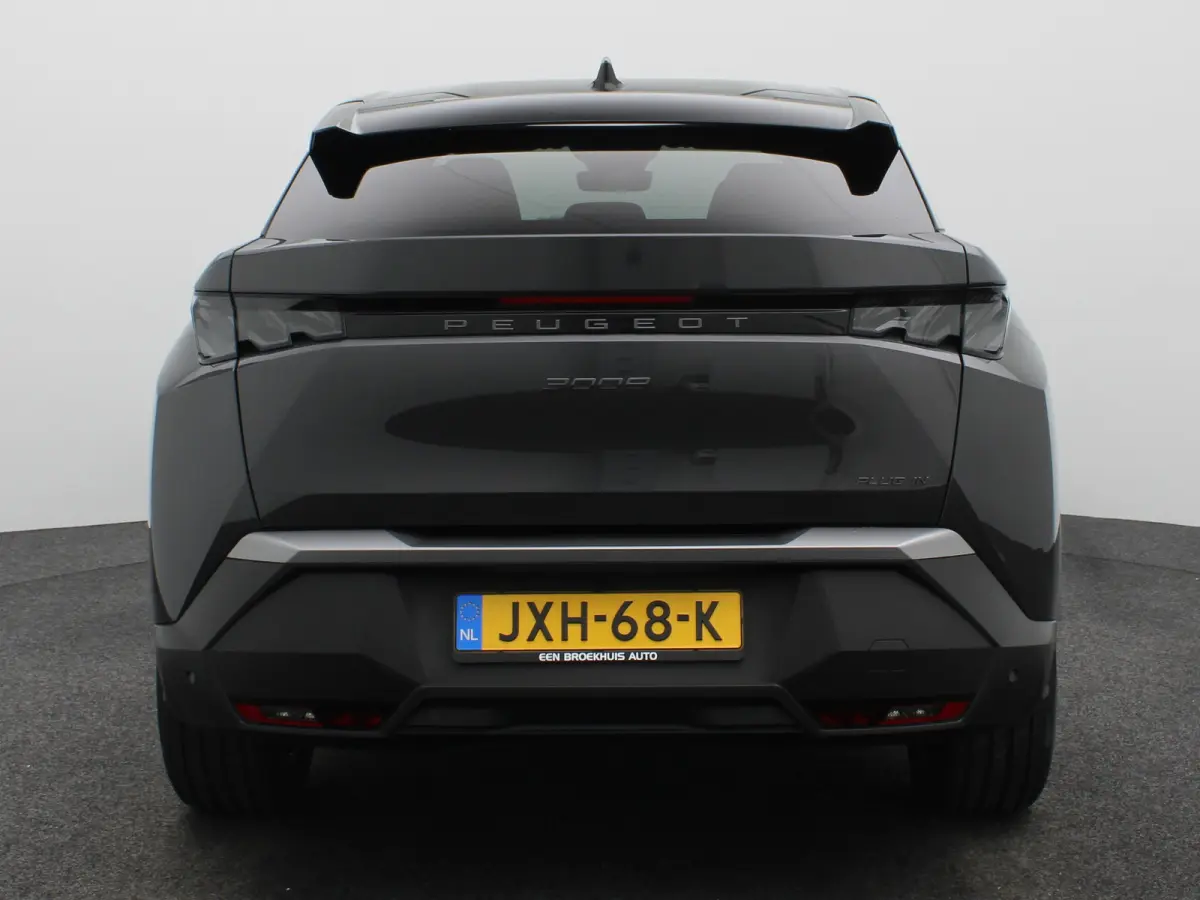 1.6 plug-in Hybrid 195 GT 8 Jaar Garantie | 360* Graden Camera | Parkeersensoren Voor en Achter | Dodehoekbewaking | Stoelverwarming | Keyless | 19" Lichtmetalen Velgen | Adaptieve Cruise Co