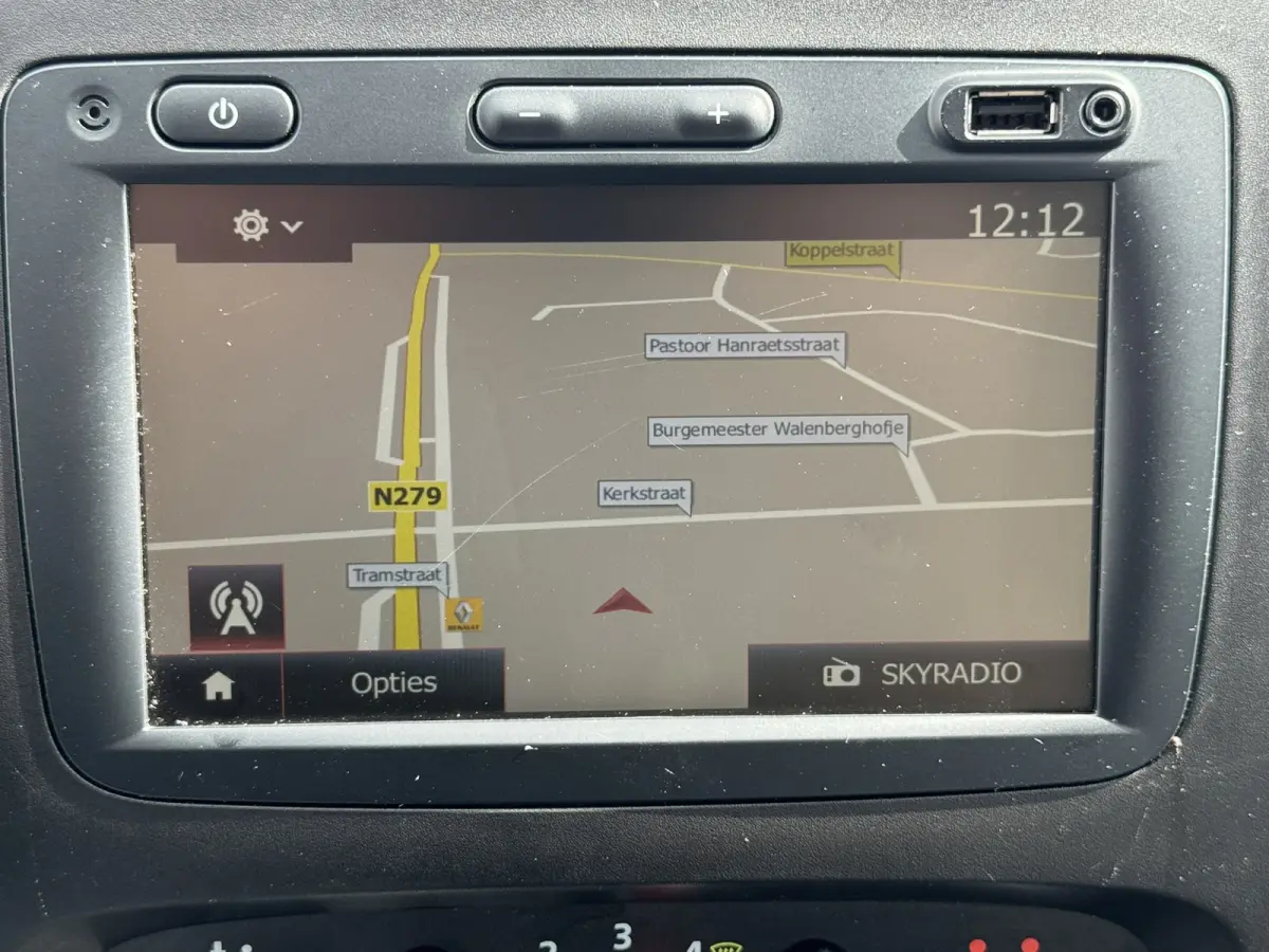 2.0 dCi 145 T29 L2HDC Automaat Airco All-Season Navi Cruisecontrol Carplay Sidebars Lichtmetalenvelgen