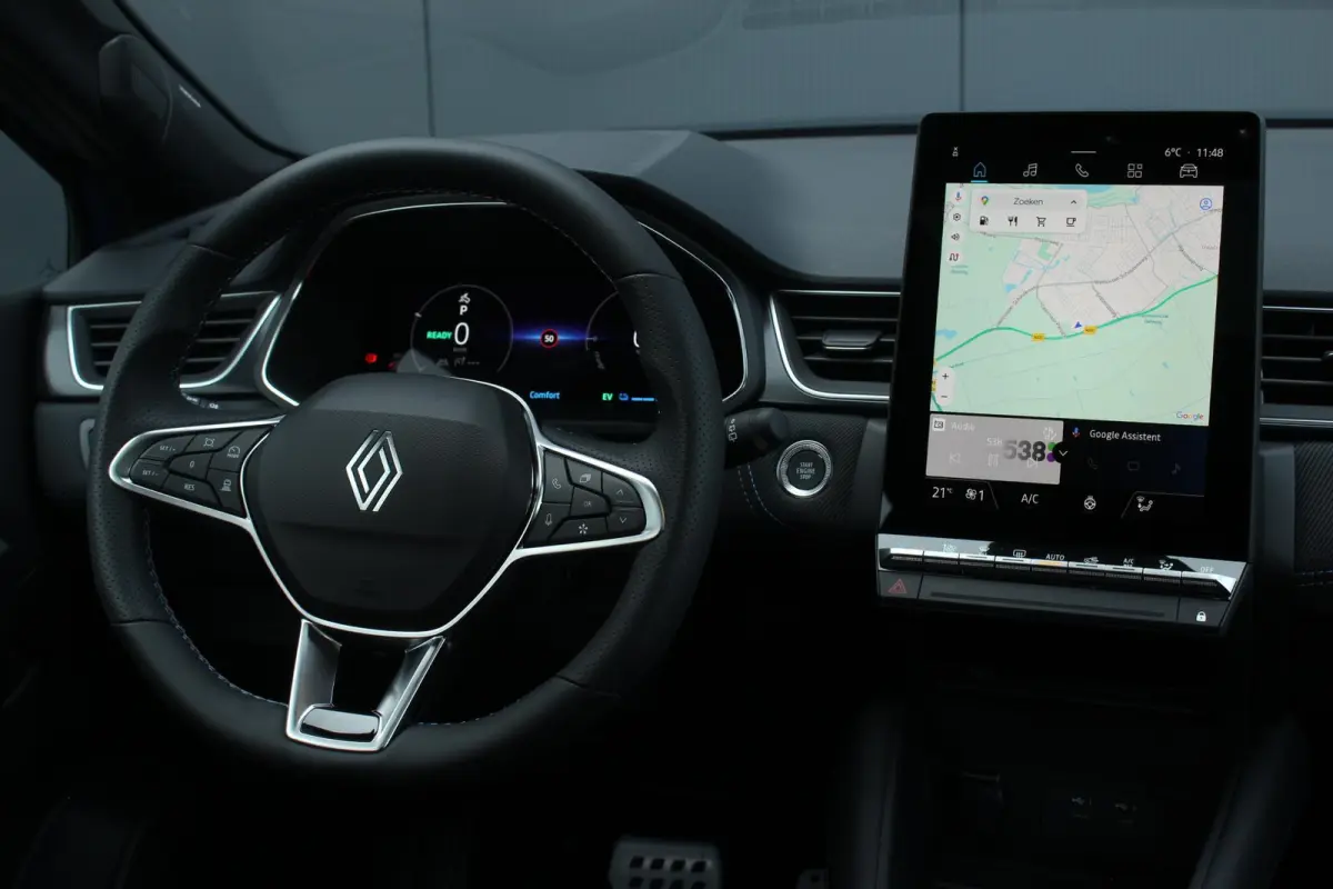 1.8 E-Tech full hybrid 160Pk esprit Alpine | Navigatie | Draadloze Carplay | Schuif/-Kantel | Harman Kardon Geluidsysteem | Full LED | Parkeersensoren & Camera |