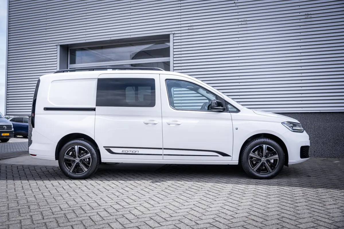 Flexible Maxi Limited Edition 1.5 eHybrid EU6 150pk 19,7 kWh | 4 Jaar garantie | LED | Alarm 1 | Navigatie Pakket | Winter Pakket