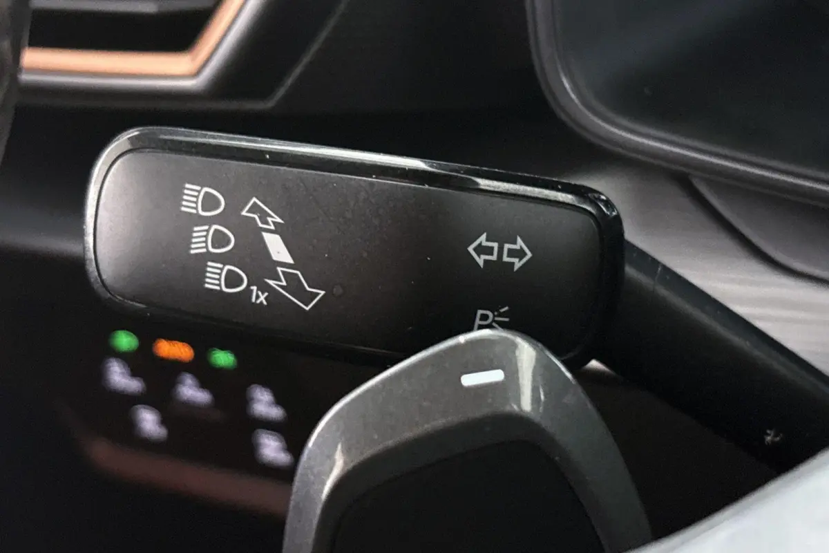 1.4 e-Hybrid Business Stuur-Stoelverwarming Camera Keyless