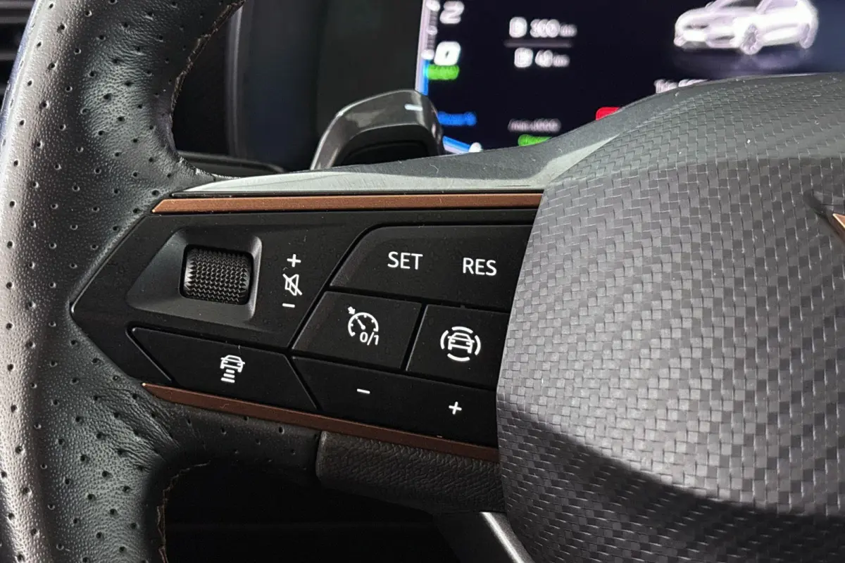 1.4 e-Hybrid Business Stuur-Stoelverwarming Camera Keyless
