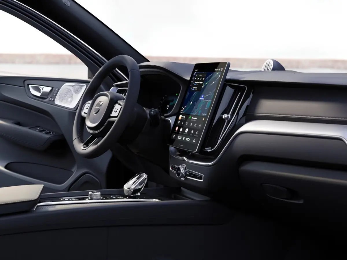 2.0 T8 Plug-in hybrid AWD Ultra Dark Exec. Ed. | Achterbank verwarmd | Actieve noodgeval assistent | Bowers en Wilkins audiosysteem