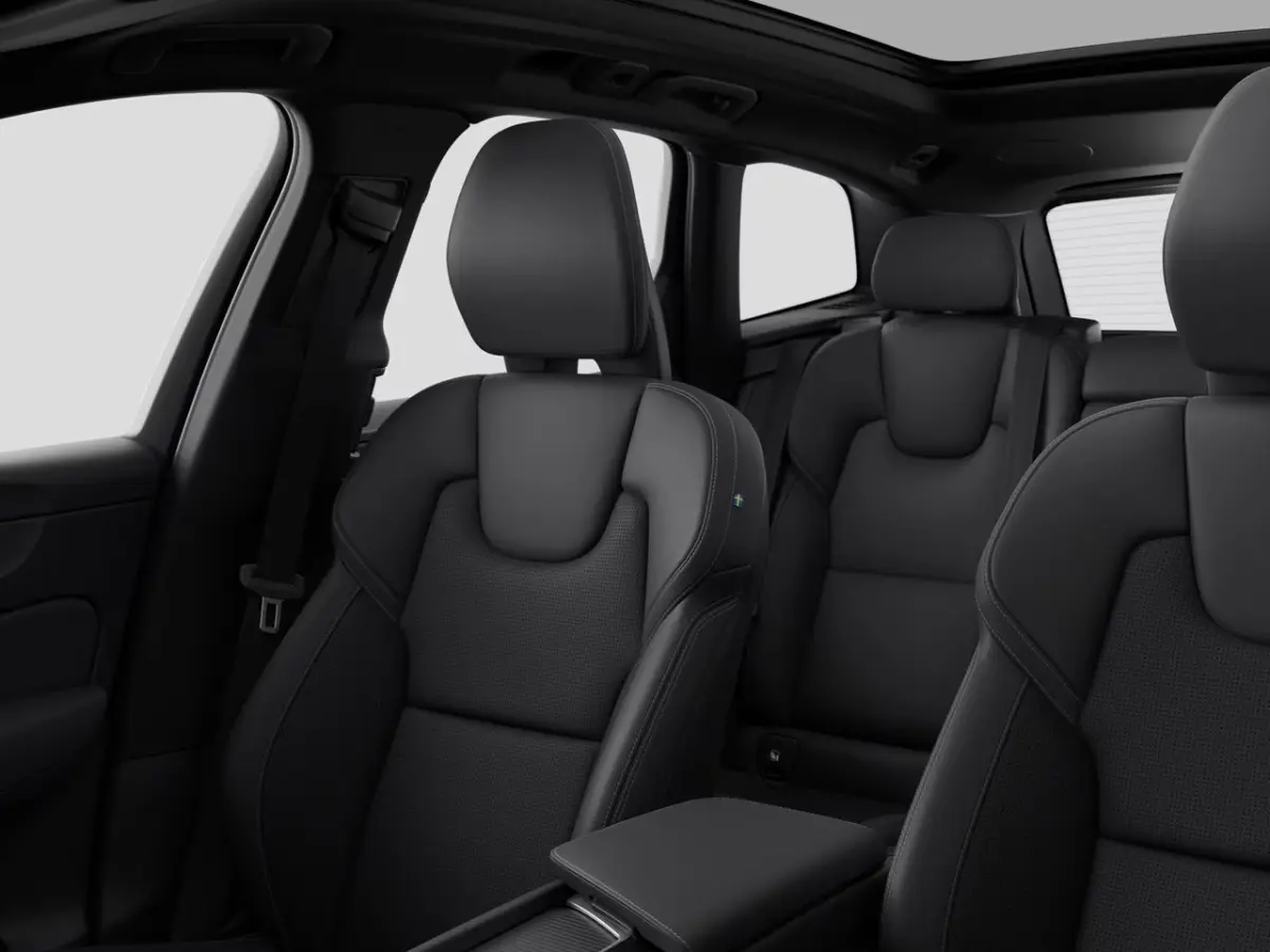 2.0 T8 Plug-in hybrid AWD Ultra Dark Exec. Ed. | Achterbank verwarmd | Actieve noodgeval assistent | Bowers en Wilkins audiosysteem