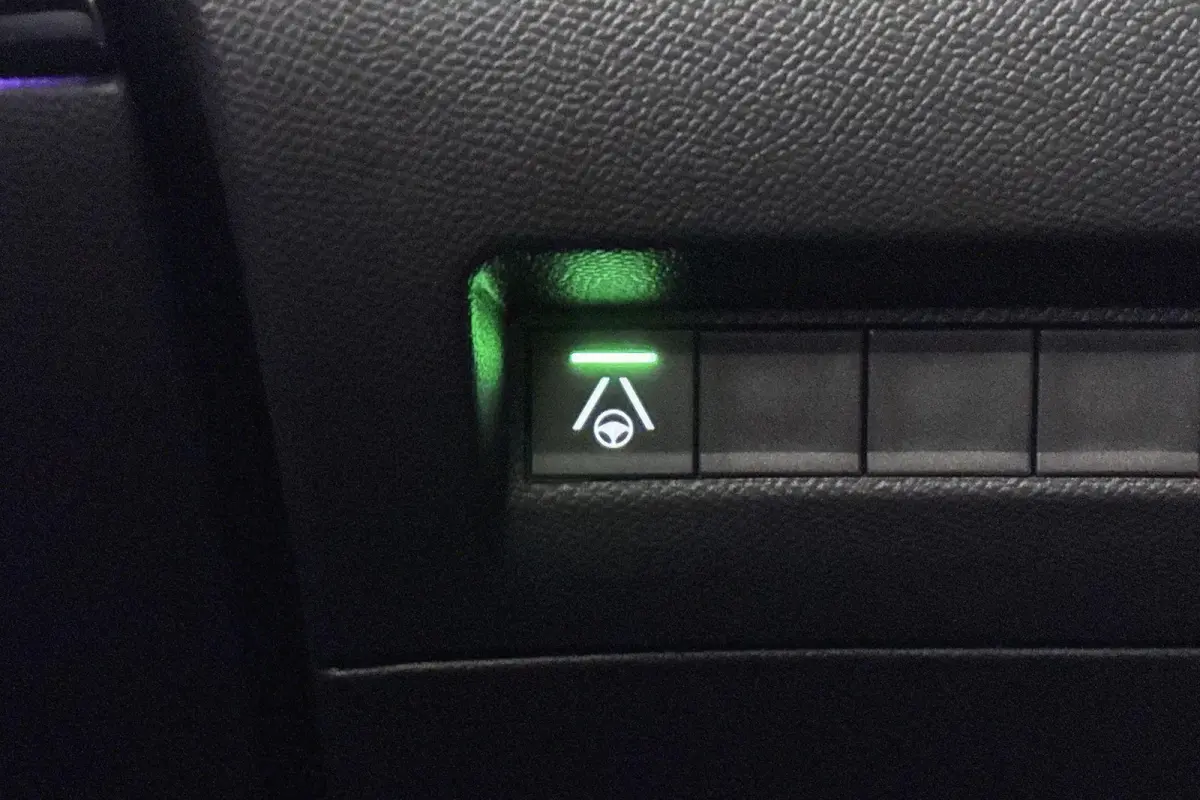 1.2 Hybrid 145 GT Keyless 360 Camera Dodehoek Apple CarPlay