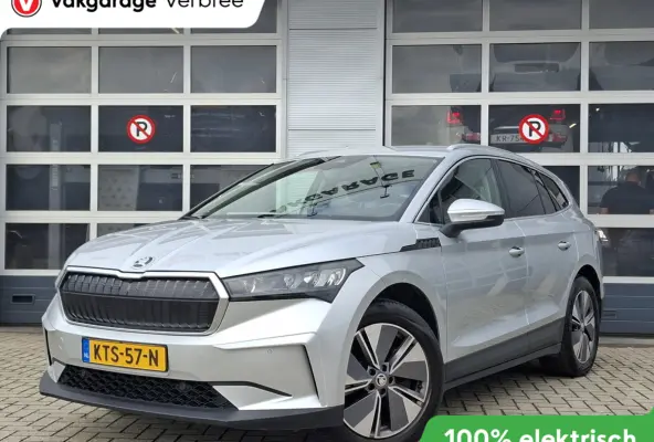 80 | SoH 91.5% | Navigatie/Android/Apple Carplay | LM Velgen 19" | Voorstoelen/Stuur Verwarmd | Achteruitrijcamera | Cruise Control | Airco |