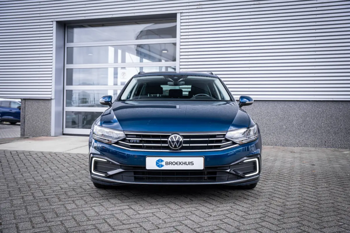1.4 TSI PHEV GTE Business | Achteruitrijcamera | Trekhaak elektrisch uitklapbaar | Voorstoelen verwarmd