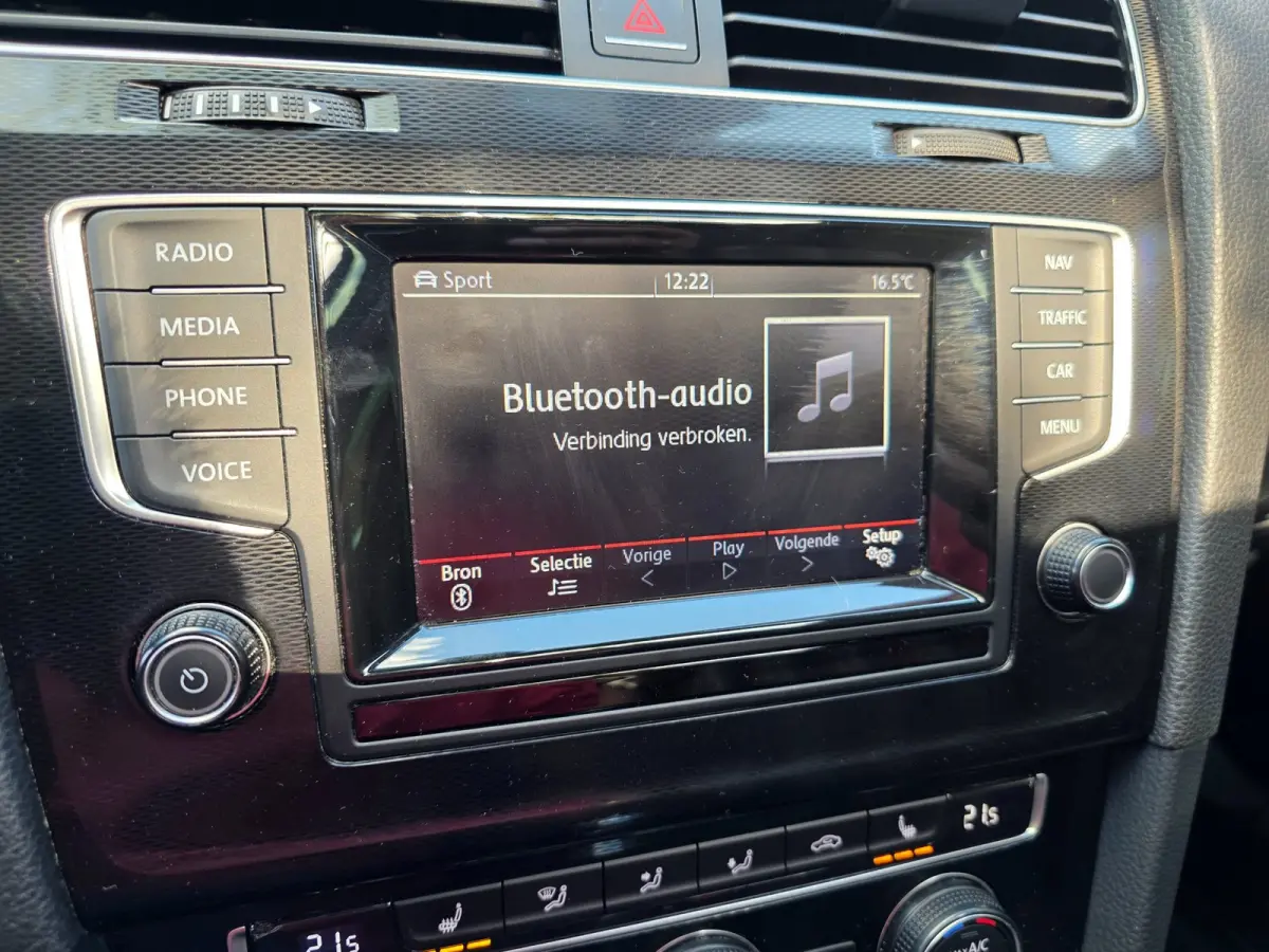 2.0 TSI GTI Performance XENON/pano/AUT/cruise