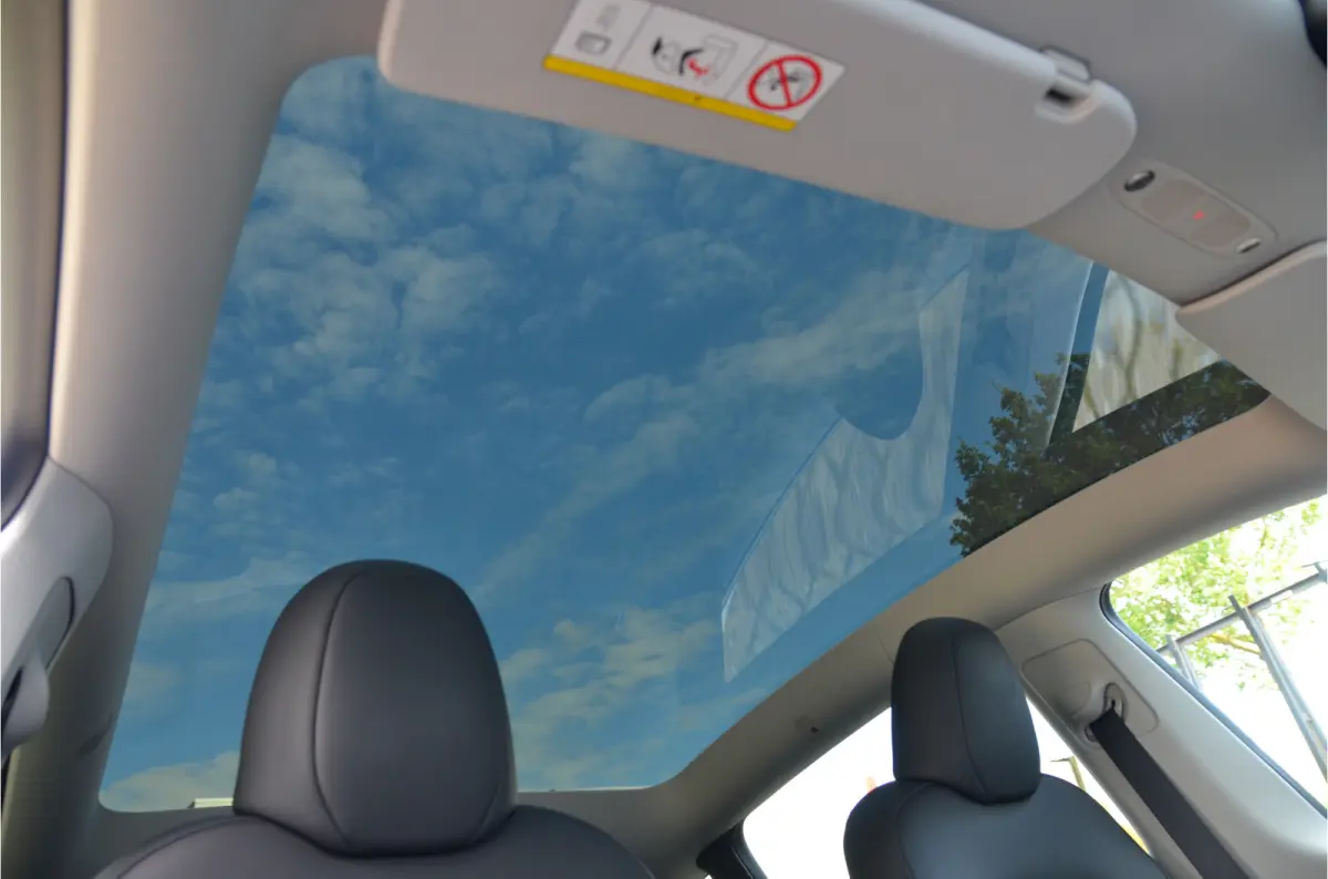 RWD 58 kWh AutoPilot4.0 (FSD 99,- p/mnd), Trekhaak (1.600kg)