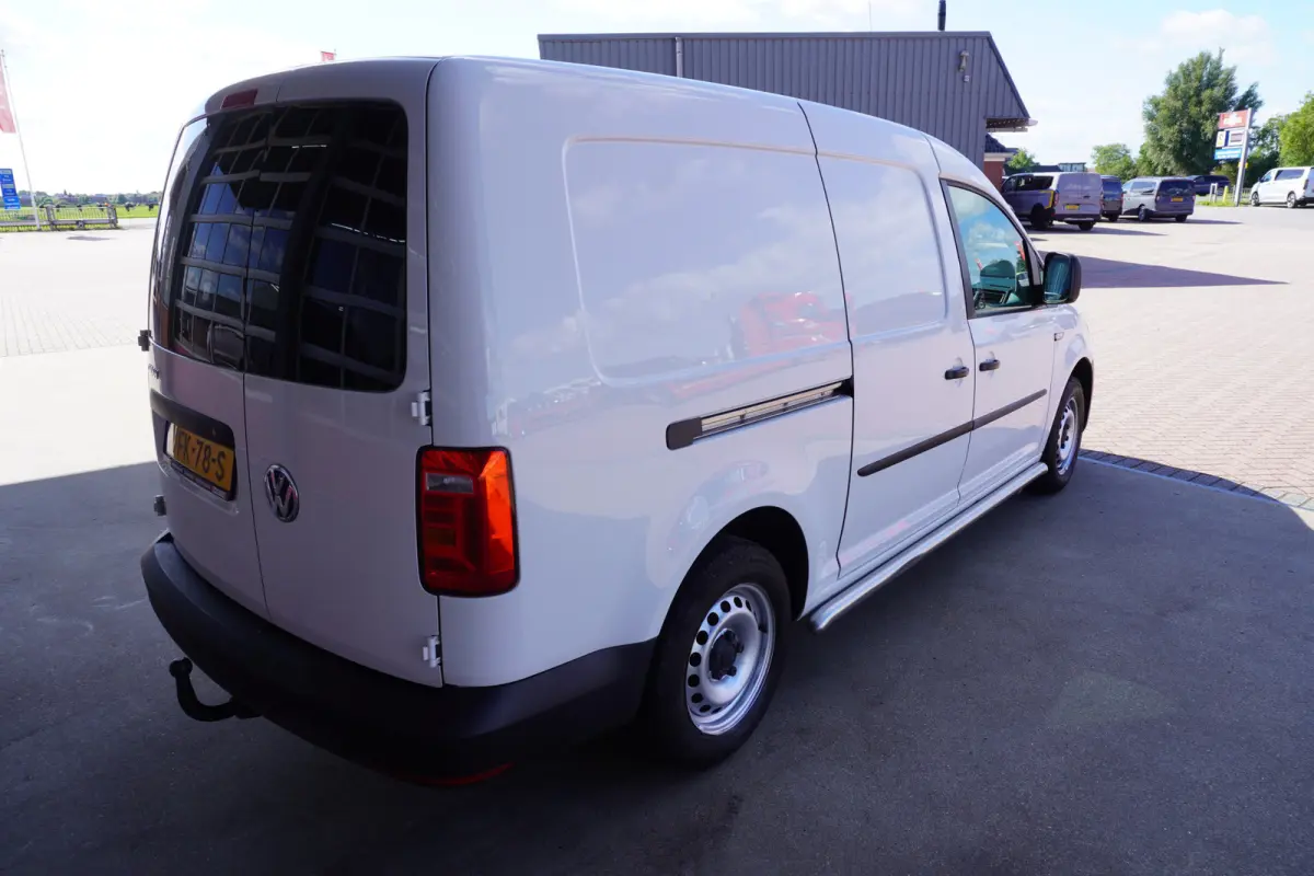 2.0 TDI L2H1 BMT Maxi Trendline Airco / Cruise / Trekhaak / kast laadruimte nr V066
