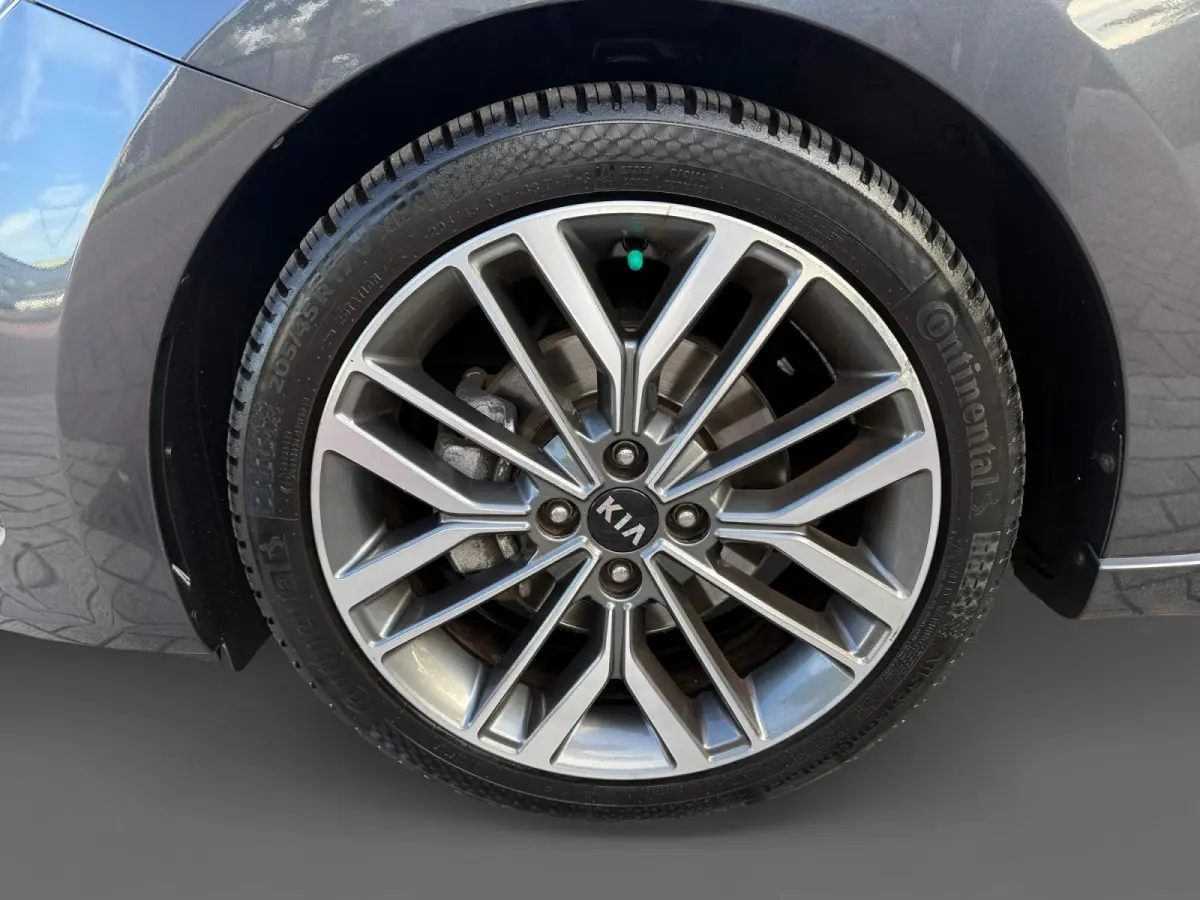 1.0 TGDI GT-Line AUTOMAAT ! | STOELVERWARMING | CLIMATE CONTROL | DEALER ONDERHOUDEN | NAVIGATIE | STUURVERWARMING | TREKHAAK!