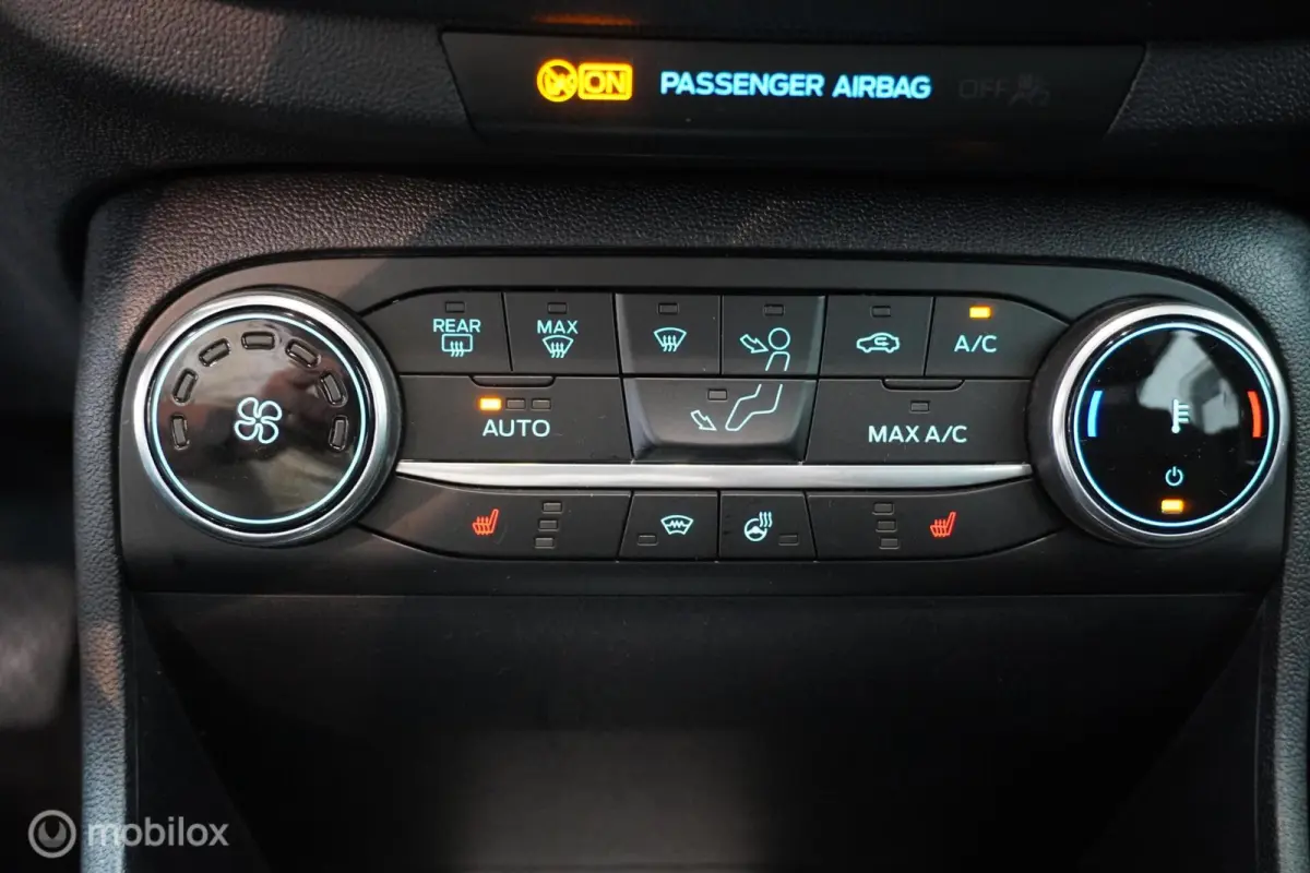 1.0 EcoBoost Hybrid Titanium 125PK